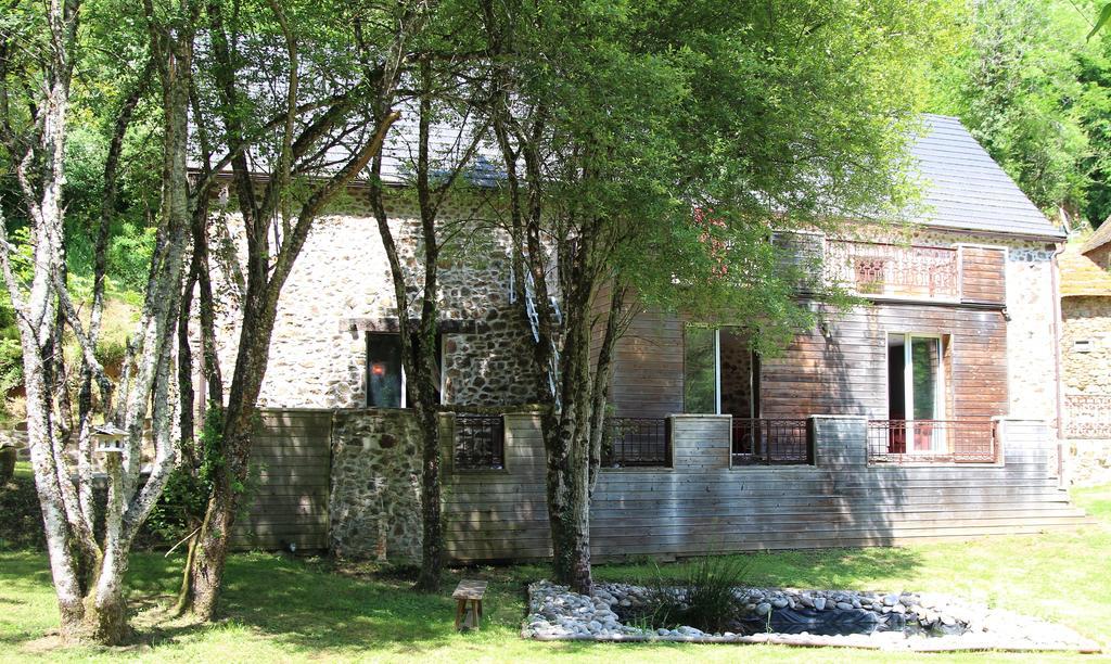 Gite De La Genevriere Saint-Chamant Exteriör bild